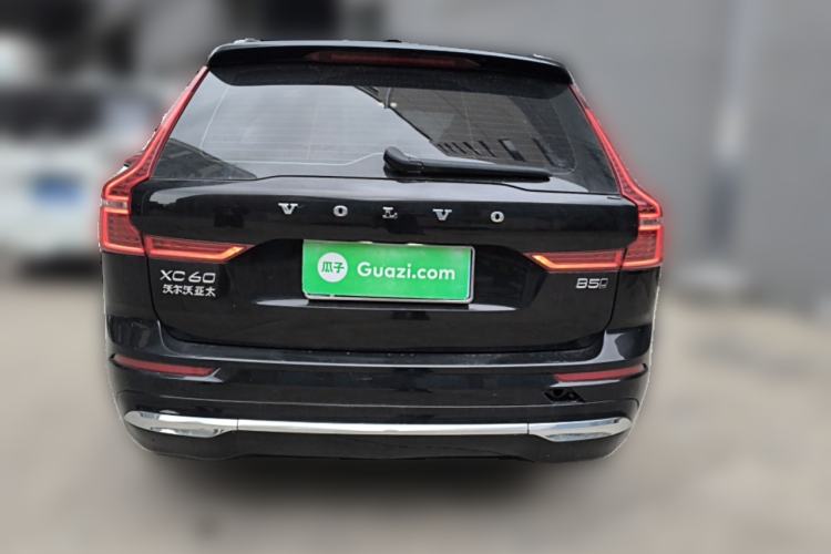 Used Volvo XC60 2024 B5 4x4 Smart Luxury Edition Rear