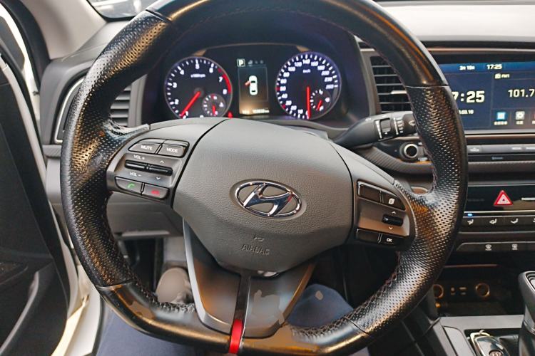 Used Hyundai Elantra (6th Generation / Lingdong) 2018 1.4T Dual-Clutch Xuan Dong · Dynamic Edition
