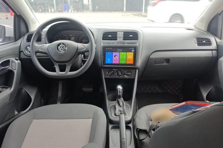 Used Volkswagen Polo 2016 1.4L Automatic Trendy Model Center Console