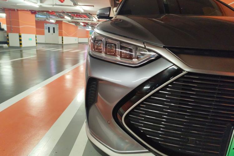 Used BYD Song PLUS New Energy 2021 DM-i 110KM Flagship PLUS Right Front Headlight