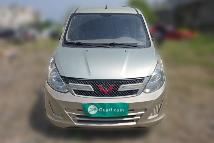 Used Wuling Rongguang V 2015 1.2L Base Version Front