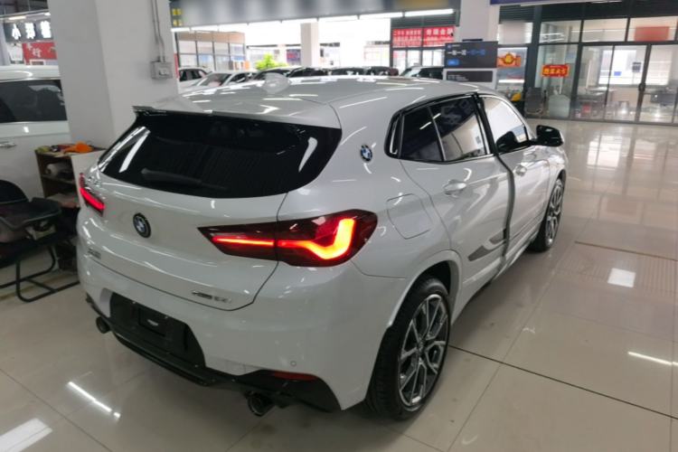 Used BMW X2 2022 sDrive25i Midnight Edition Rear Right 45 Deg