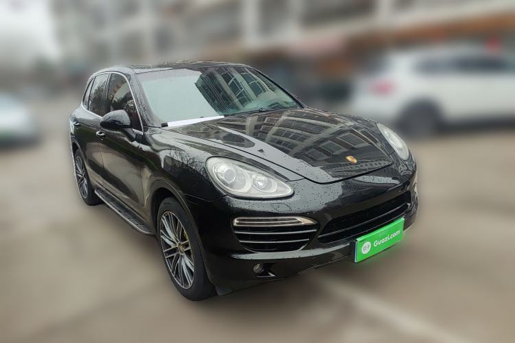 Used Porsche Cayenne 2013 3.6L automatic transmission U.S. specification Front Right 45 Deg