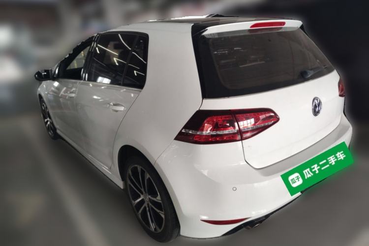 Used Volkswagen Golf 2016 1.4TSI Automatic R-Line Rear Left 45 Deg