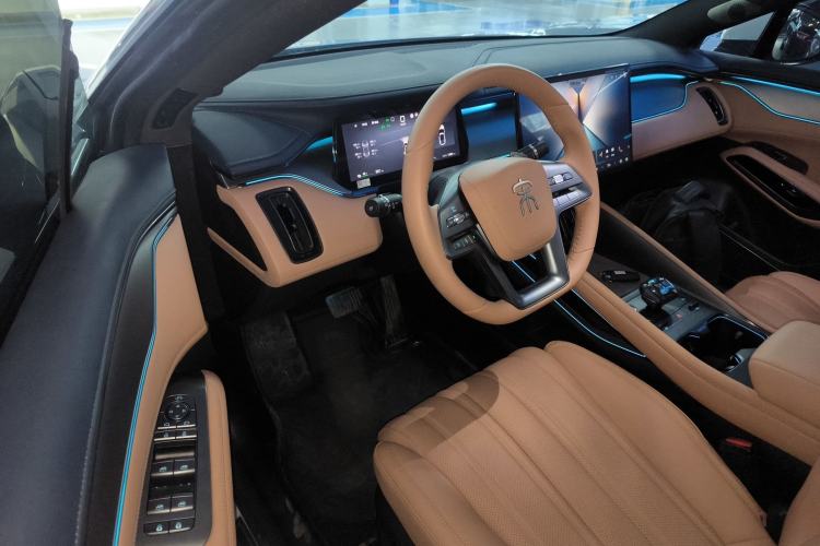 Used BYD Song L EV 2025 Intelligent Driving Version 662 km LiDAR Excellence Edition
