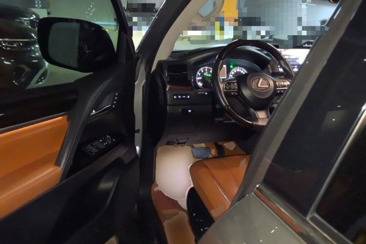 Used Lexus LX 2016 570 Prestige Luxury Edition
