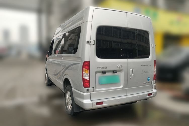 Used SAIC MAXUS Xintu V80 2021 2.0T AMT Classic Aoyuntong Short Wheelbase Mid-Roof 5/6-Seater