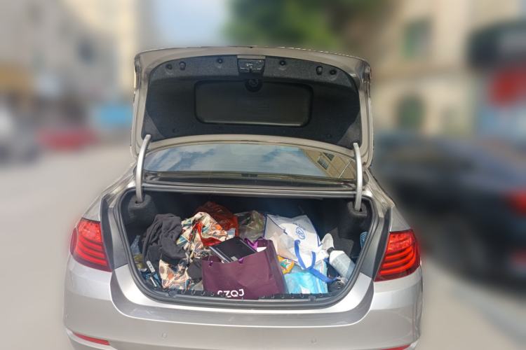 Used BMW 5 Series 2014 520Li Elegant Model Trunk