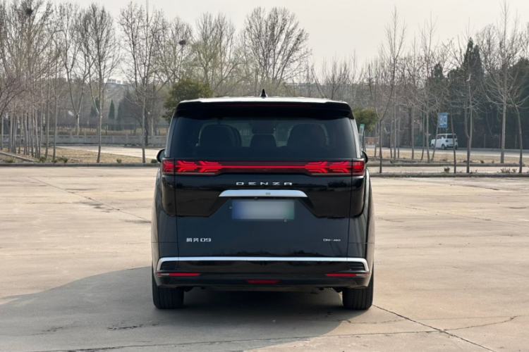 Used Denza D9 2022 DM-i 970 Four-Wheel Drive Flagship Model