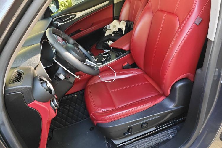 Used Alfa Romeo Stelvio 2019 2.0T 280HP Black Package Limited Edition