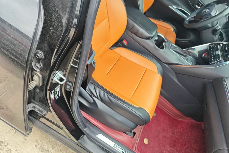 Used Toyota Harrier 2022 2.0L CVT Two-Wheel Drive Entry Version Right Front Seat