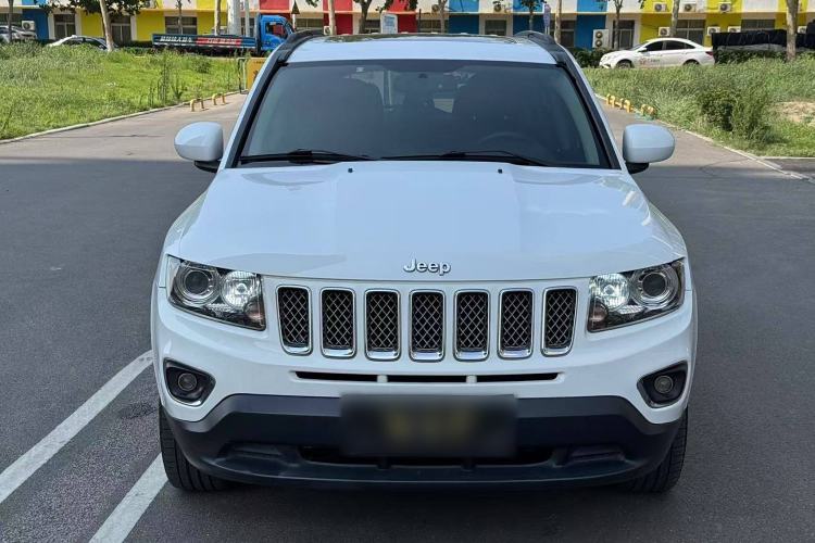 Used Jeep Compass 2014 2.0L two-wheel drive luxury version