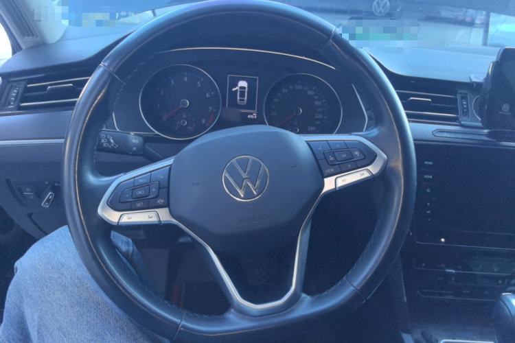 Used Volkswagen Magotan 2020 330TSI DSG Leading Model Steering Wheel