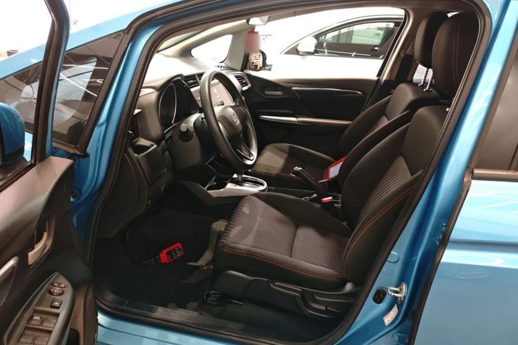 Used Honda Fit 2018 1.5L CVT Trendy Sports Edition Driver Seat