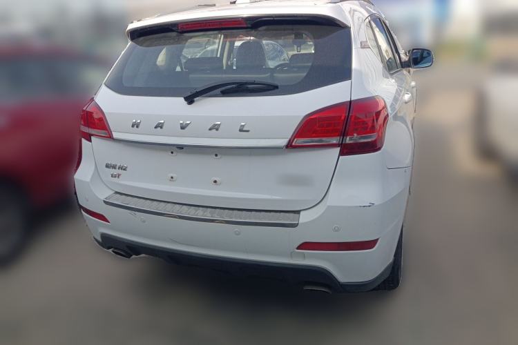 Used Haval H2 2016 Red Label 1.5T Manual Two-Wheel Drive Urban Edition Rear