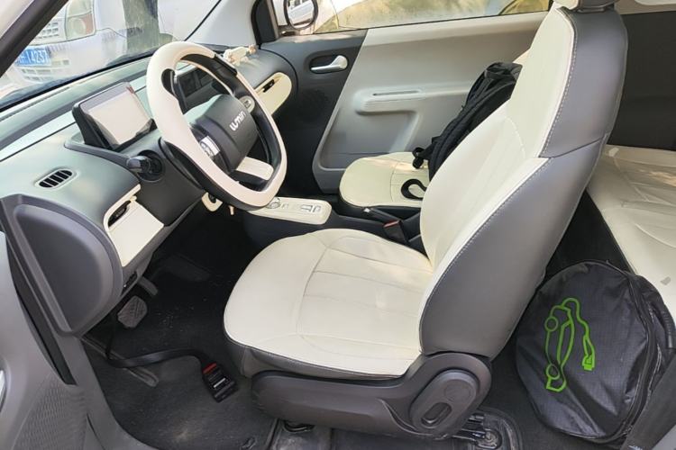 Used CHANGAN NEVO Lumin 2023 301km Honey Dew Edition