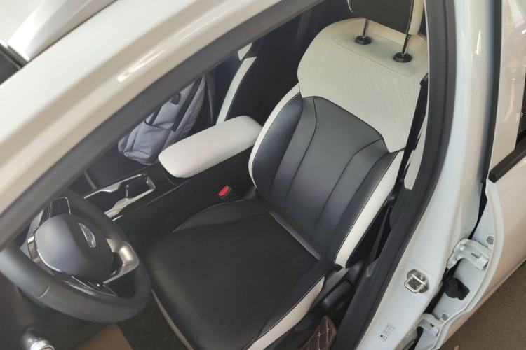 Used Geometry E Firefly 2024 401km Starlight