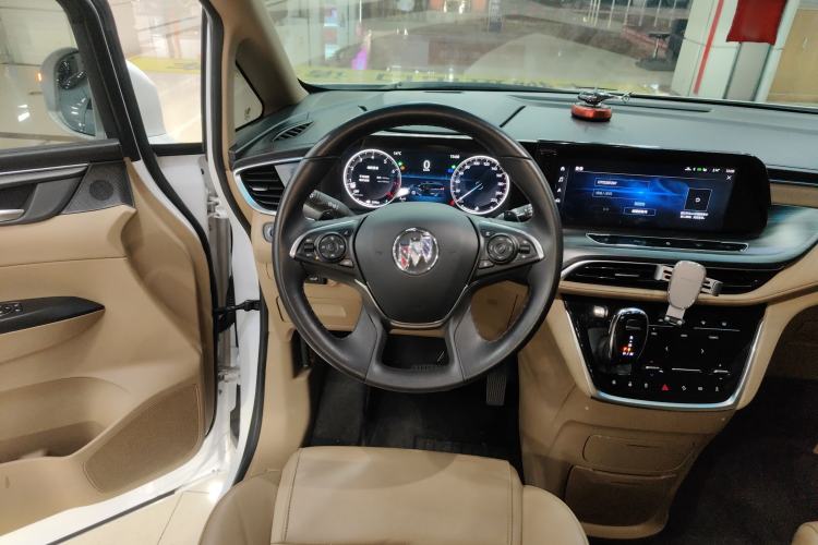 Used Buick GL8 2021 ES Land Cruiser 653T Luxury Edition