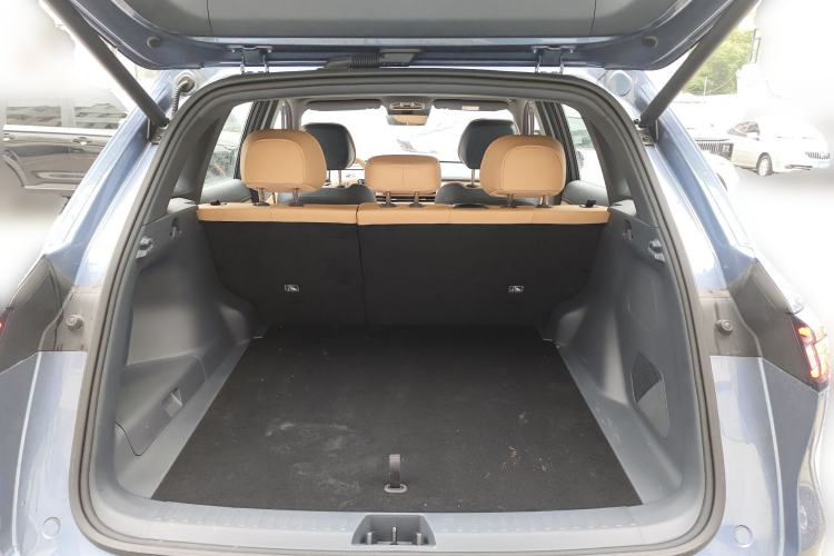 Used Geely Galaxy Xingjian 7 EM-i 2025 120km Flagship Edition
