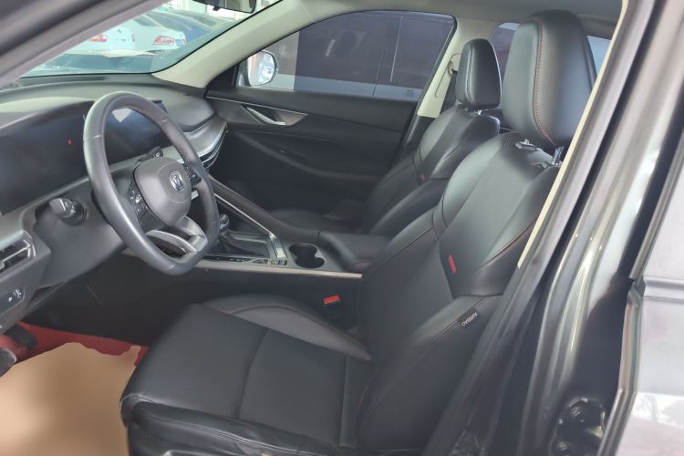 Used CHANGAN CS35PLUS 2022 Blue Whale NE 1.4T DCT Luxury Model