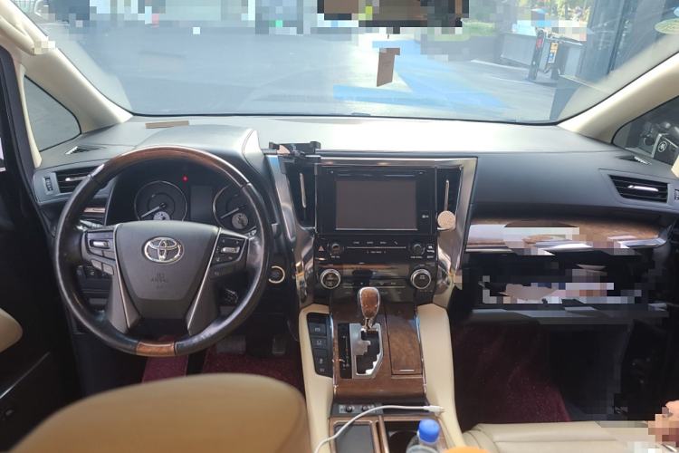 Used Toyota Alphard 2018 3.5L Prestige Edition Center Console