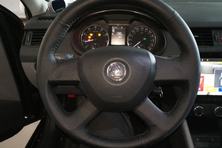 Used Skoda Octavia 2015 1.4TSI DSG Eado Edition
