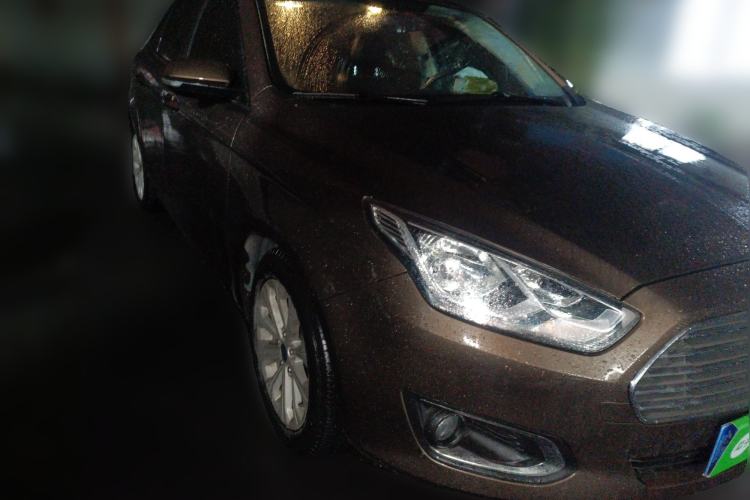 Used Ford Escort 2017 Happiness Edition 1.5L Automatic Fashion Version