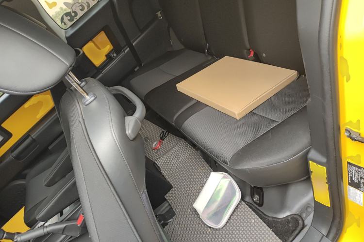 Used Toyota FJ Cruiser 2018 4.0 Automatic Middle East Left Rear Seat