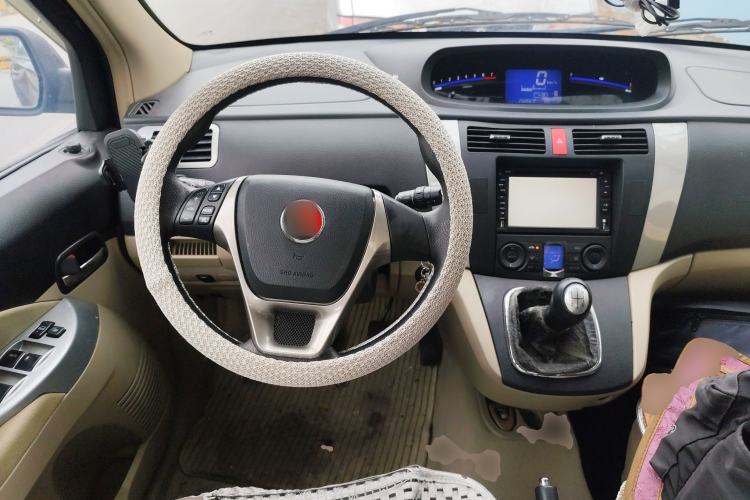 Used FORTHING Joyear SUV 2012 1.6L Luxury Model
