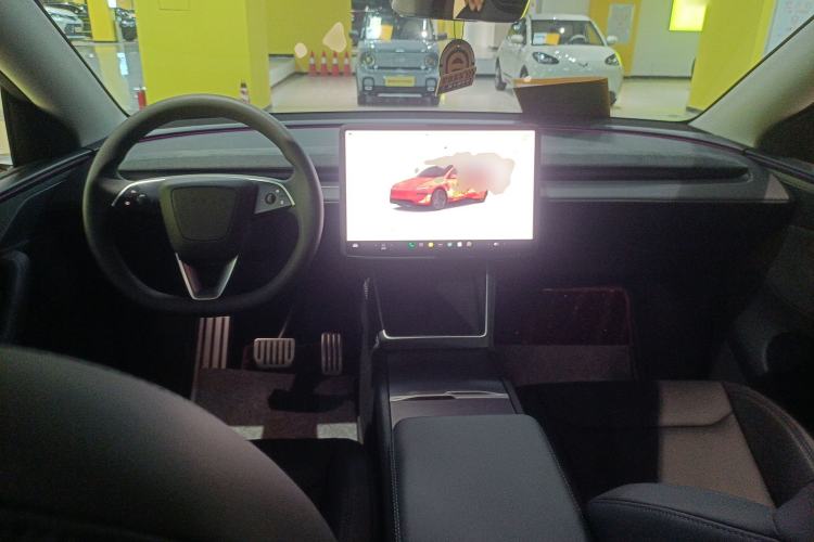 Used Tesla Model Y 2025 Long-Range All-Wheel Drive First Edition
