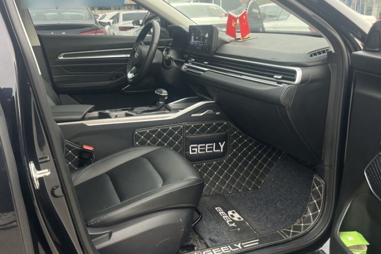 Used Geely Auto Emgrand 2022 4th Generation 1.5L CVT Luxury Model
