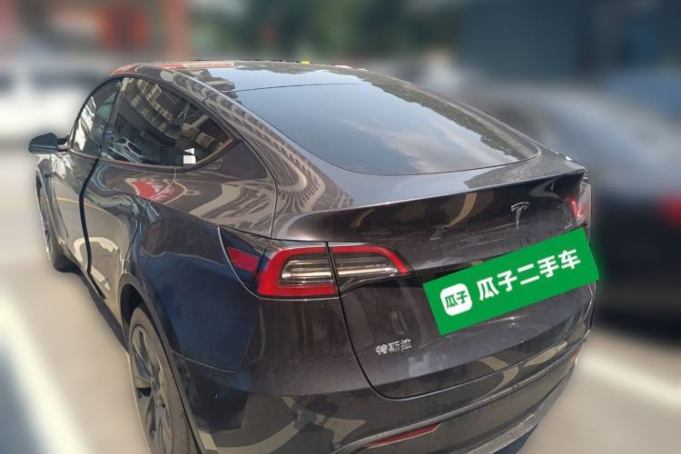 Used Tesla Model Y 2024 Rear-Wheel-Drive Version Rear Left 45 Deg