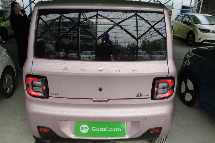 Used Geely Galaxy Panda 2024 Panda Mini 200km Endurance Bear Rear