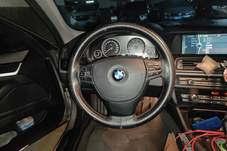 Used BMW 5 Series 2012 523Li Luxury Model
