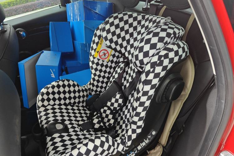 Used MINI 2022 2.0T COOPER S Artist Five-Door Edition
