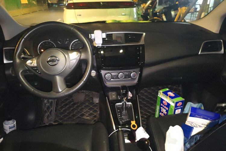 Used Nissan Sylphy 2019 1.6XV CVT Smart Connect Luxury Edition China VI Standard
