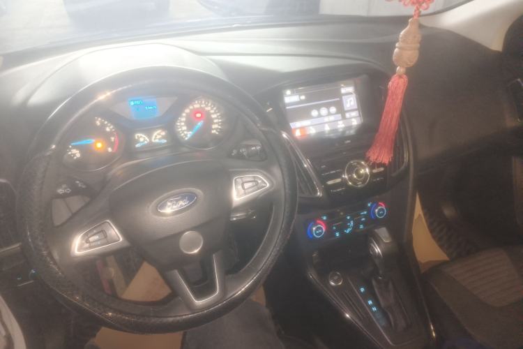 Used Ford Focus 2017 Sedan 1.6L Automatic Fashion Edition Smart Drive Version