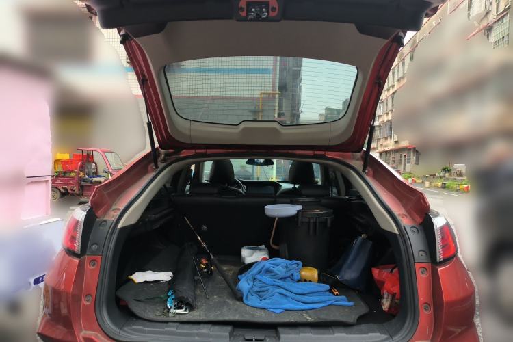 Used Venucia T90 2017 2.0L CVT Leading Edition Trunk