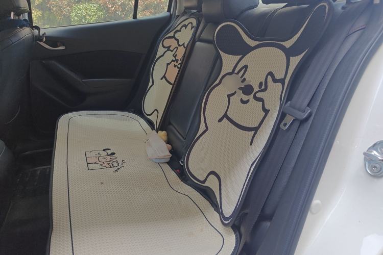 Used Mazda 3 Axela 2014 Sedan 1.5L Automatic Comfort Model Left Rear Seat