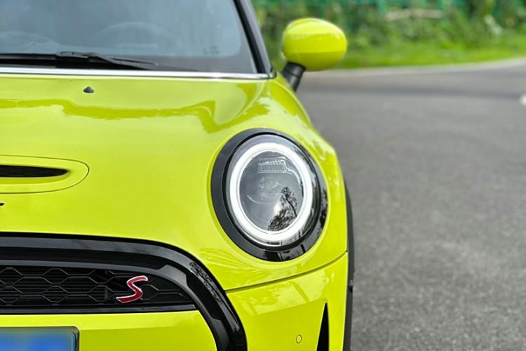 Used MINI MINI 2023 Second Facelift 2.0T COOPER S CABRIO Artist