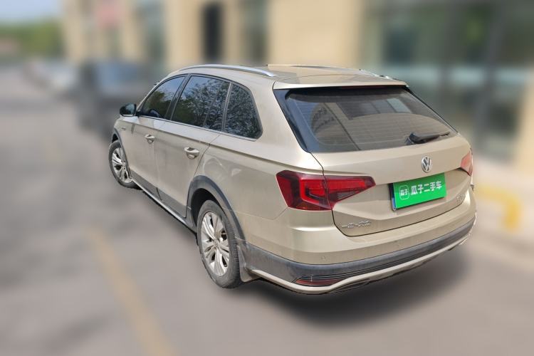 Used Volkswagen C-TREK 2017 230TSI DSG Comfort Version Rear Left 45 Deg