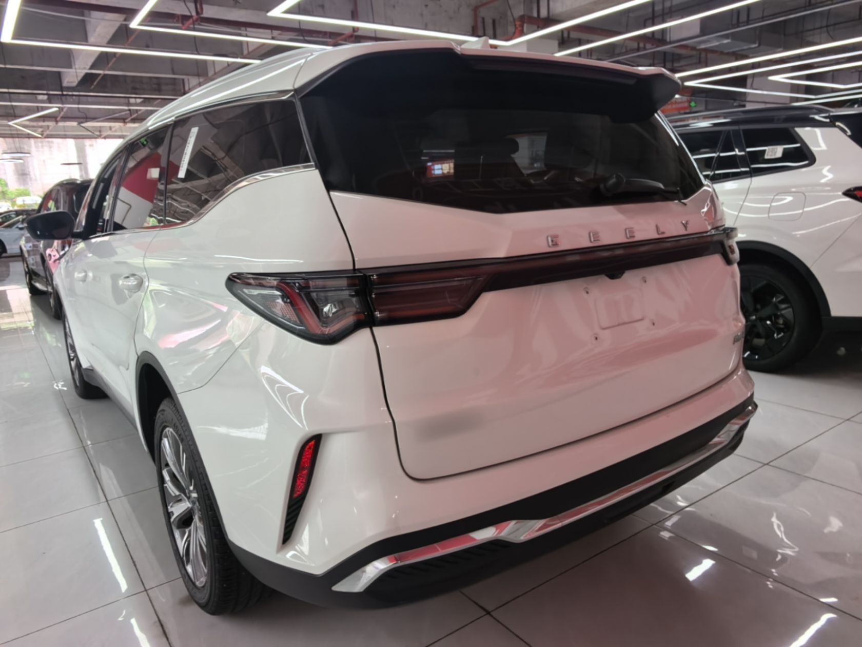Geely Auto Jiajie 2023 Geely Jiaji L 1.5TD DCT Luxury Model - Luxury — снимка 4