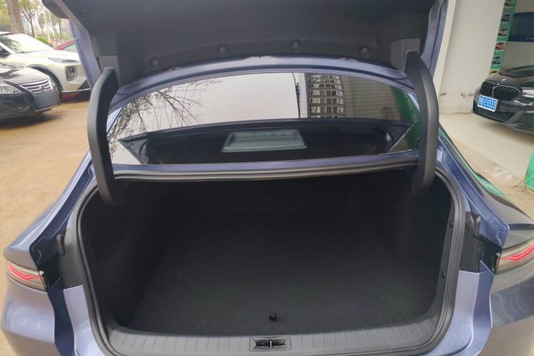 Used Nissan N6 2026 Model 180 Max Trunk