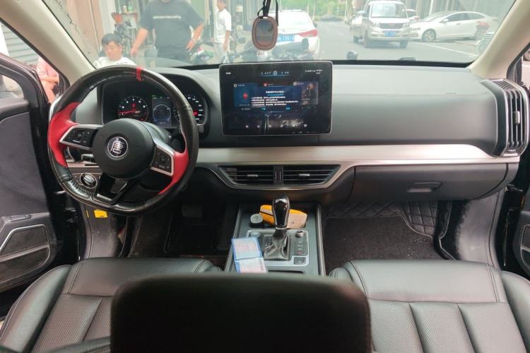 Used BYD Tang 2018 2.0T Automatic SmartConnect Prestige 5-Seater Emission Standard China V
