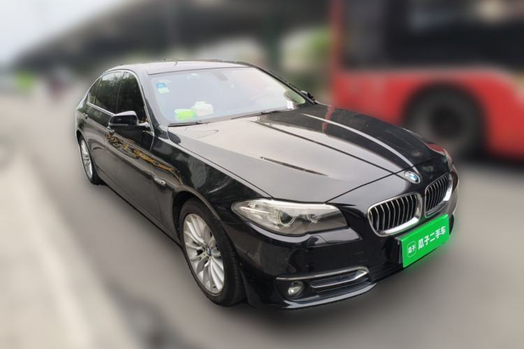 Used BMW 5 Series 2014 525Li Luxury Design Package
