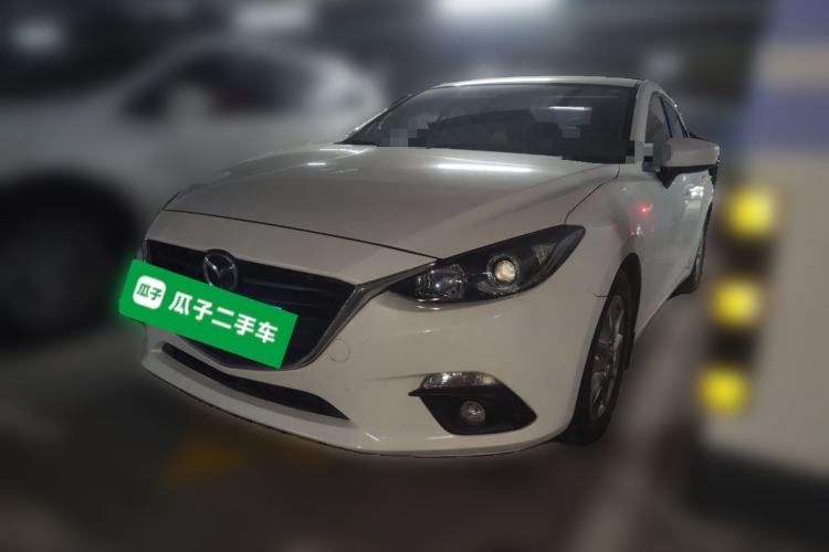 Used Mazda 3 Axela 2016 Sedan 1.5L Automatic Comfort Model