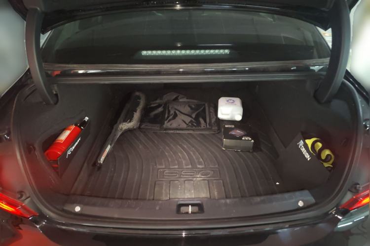 Used Volvo S90 2017 T5 Smart Luxury Edition