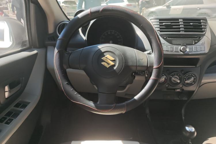 Used Suzuki Alto 2013 1.0L Manual Luxury Model
