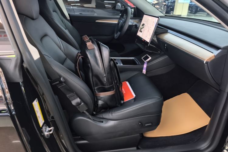 Used Tesla Model Y 2021 Standard Range Rear-Wheel Drive Version