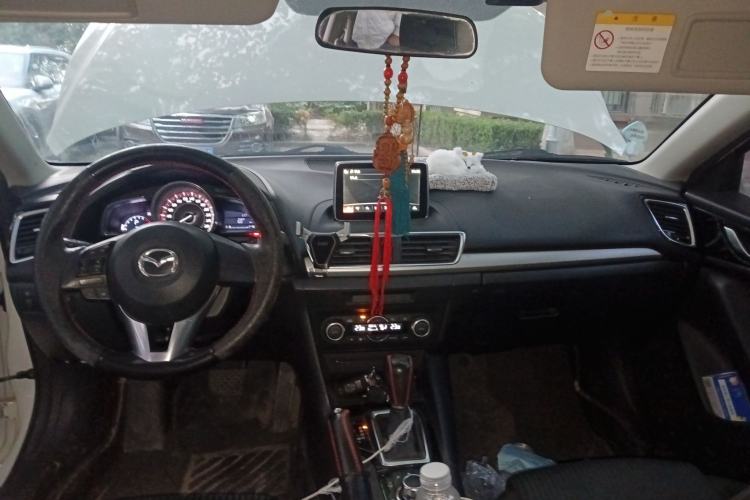 Used Mazda Mazda 3 Axela 2016 Sedan 1.5L Automatic Luxury Model